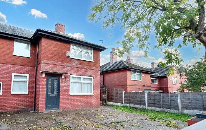 3 Bedroom Terraced House For Sale In Normanton Avenue, Salford, M6