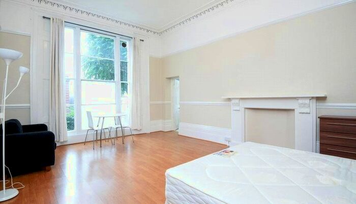 Studio To Rent In Pembridge Villas, Notting Hill, W11