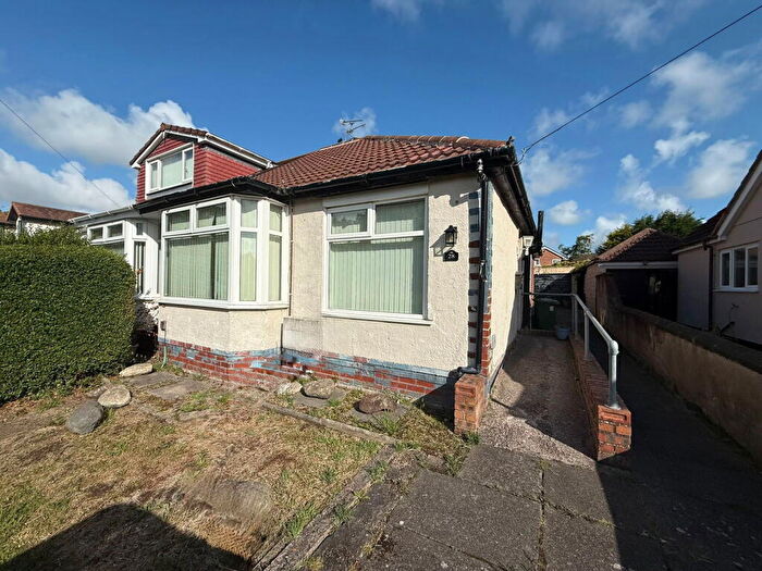 2 Bedroom Semi-Detached Bungalow For Sale In Pilling Lane, Lydiate, L31