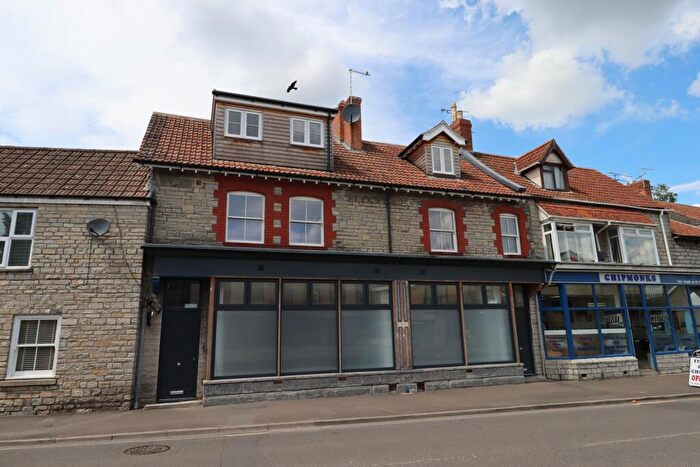 1 Bedroom Flat To Rent In High Street, Street, Somerset, BA16