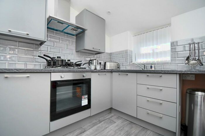 4 Bedroom Terraced House To Rent In St. Matthew Street, Burnley, Lancashire, BB11