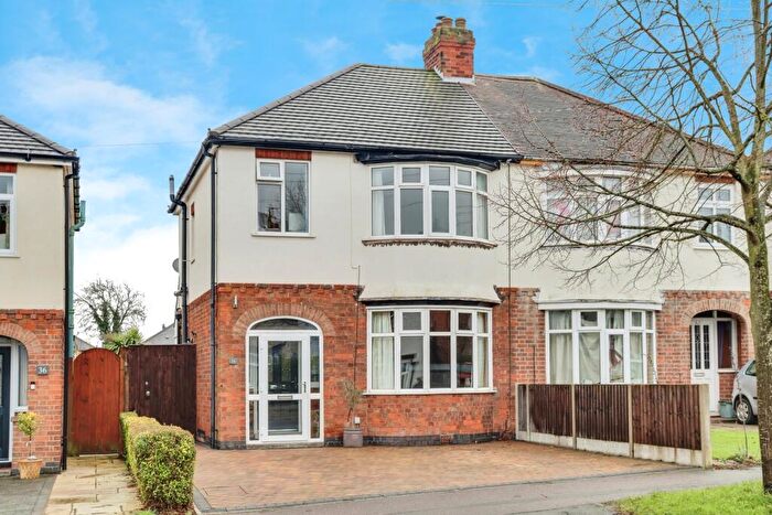 3 Bedroom Semi Detached House For Sale In Parklands Drive, Loughborough, Leicestershire, LE11