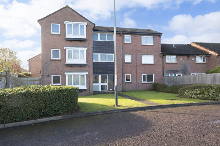 1 Bedroom Apartment To Rent In St. Peters Close, Cheltenham, GL51