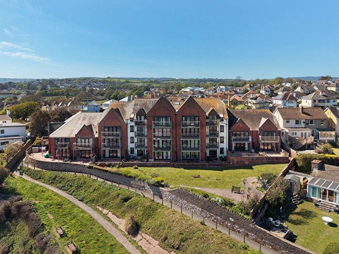 2 Bedroom Flat For Sale In Exeter Road, Dawlish, EX7