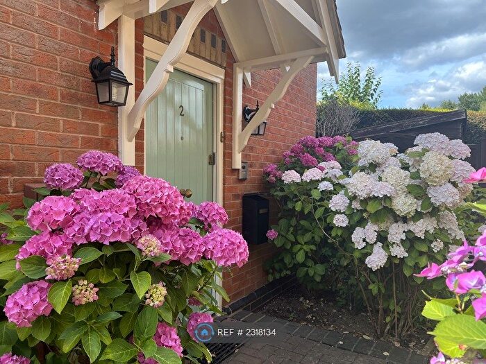 2 Bedroom Flat To Rent In The Old School House, Bentley Heath, Solihull, B93