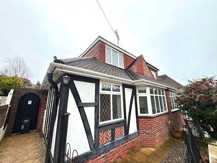 4 Bedroom Detached House To Rent In Barn Rise, Brighton, BN1