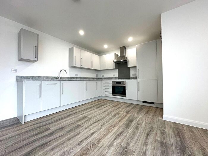 2 Bedroom Flat To Rent In Newtown Road, Ashford, TN24