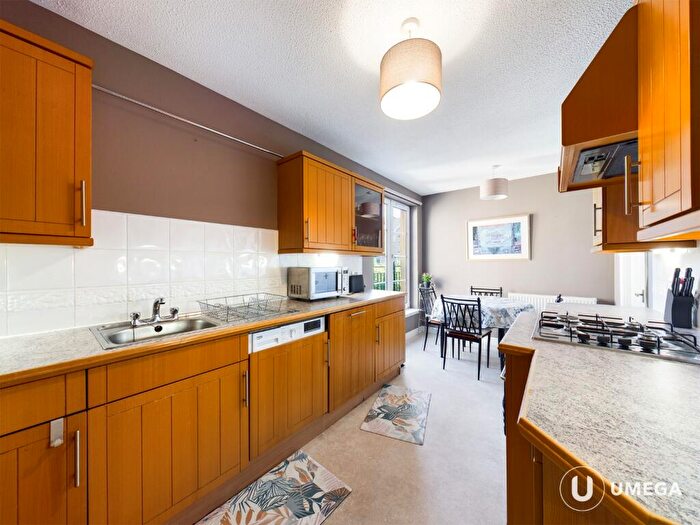 2 Bedroom Flat To Rent In Roseburn Maltings, Roseburn, Edinburgh, EH12