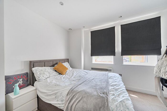 1 Bedroom Flat For Sale In High Street, Beckenham, BR3