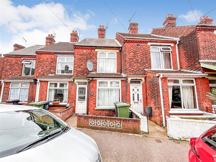 2 Bedroom Terraced House For Sale In Alderson Road, Great Yarmouth, NR30