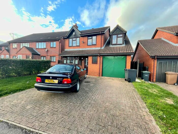 5 Bedroom Detached House To Rent In Colwell Rise, Luton, LU2