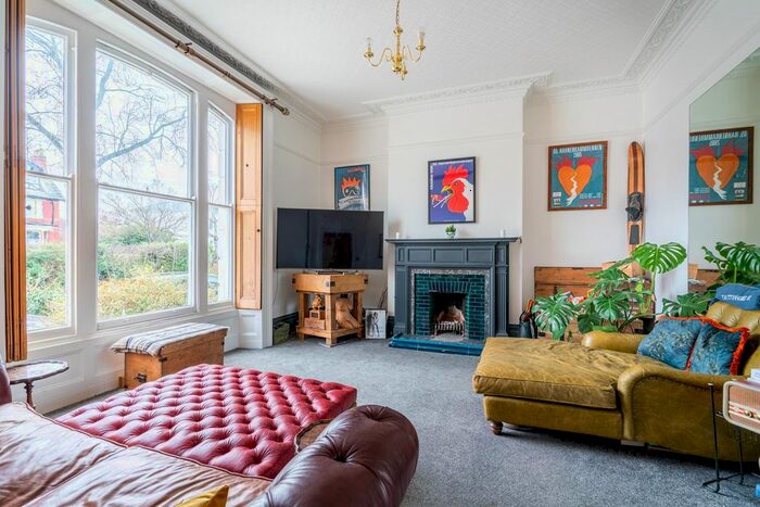 2 Bedroom Flat To Rent In St Georges Road, Gloucestershire, Cheltenham, GL50