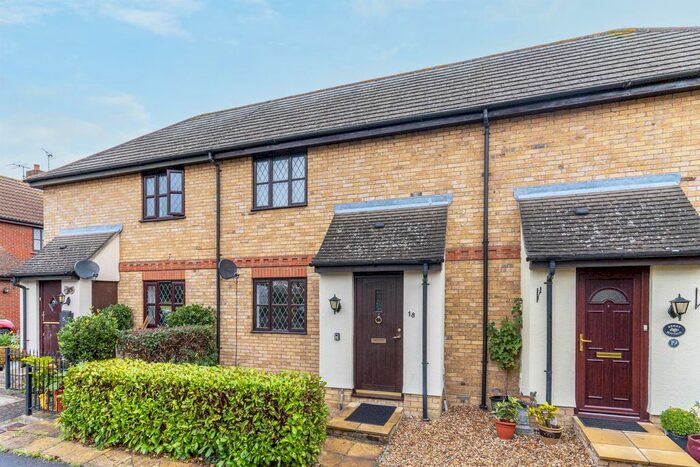 2 Bedroom Terraced House To Rent In Yeomans Close, Thorley Park, Bishops Stortford, Herts, CM23