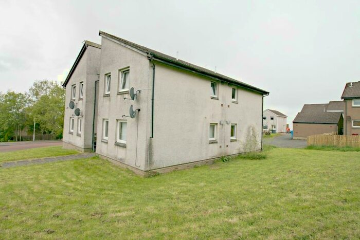 Flat To Rent In Pegasus Avenue, Carluke, South Lanarkshire, ML8