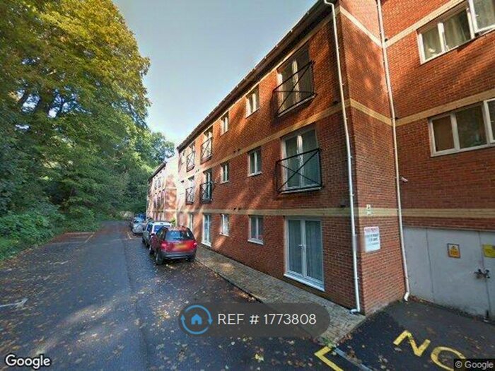 1 Bedroom Flat To Rent In The Larches, St. Leonards-On-Sea, TN37