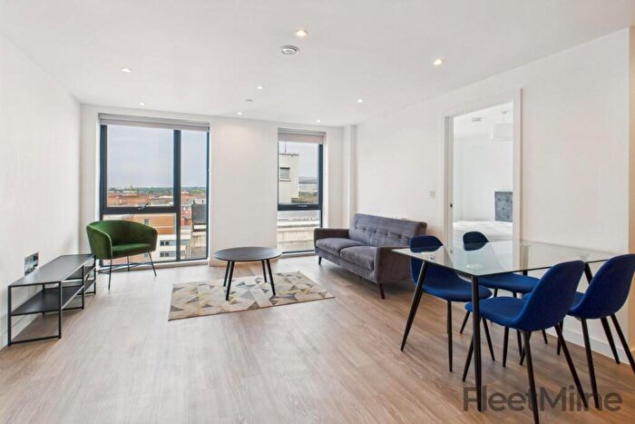 2 Bedroom Apartment To Rent In Lionel Street, B3