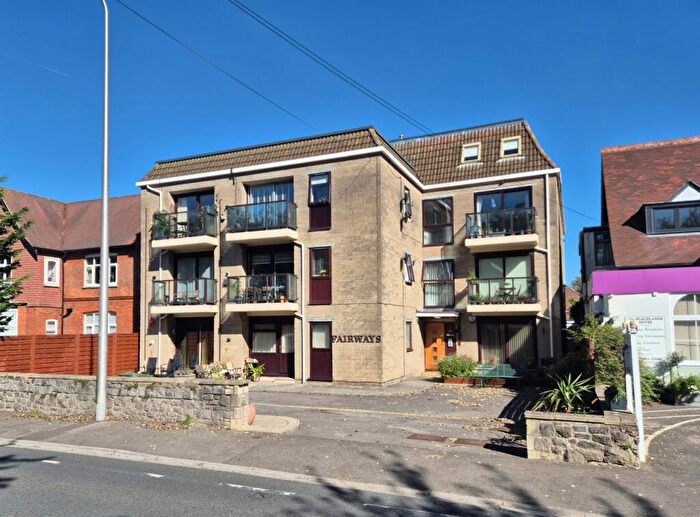 2 Bedroom Flat For Sale In Uphill Road North, Weston-Super-Mare, BS23