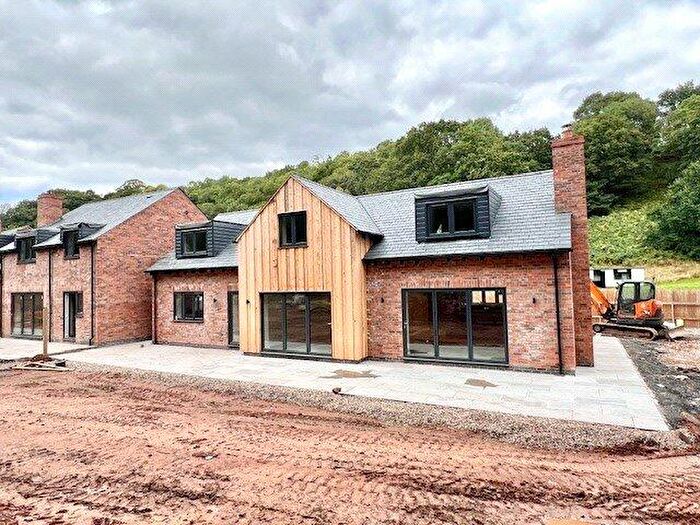 4 Bedroom Detached House For Sale In West Of Wolverley, Worcestershire, DY11