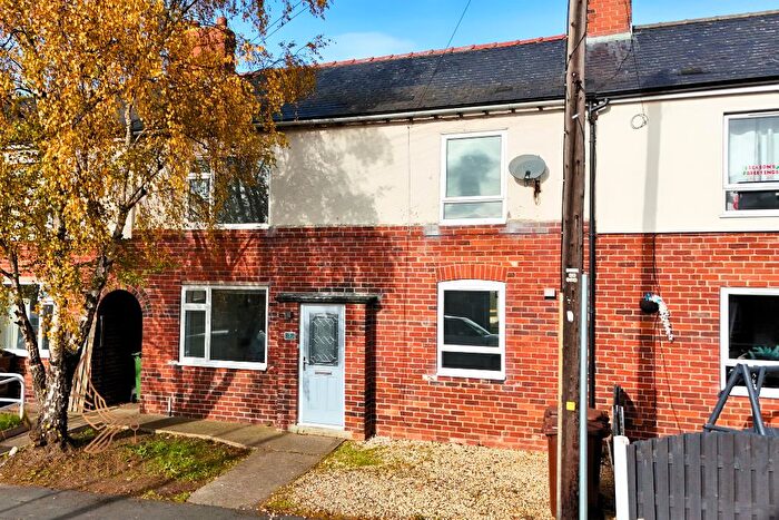 3 Bedroom Terraced House For Sale In James Street, South Hiendley, S72