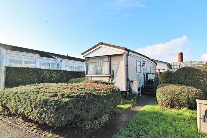 1 Bedroom Park Home For Sale In Henderson Park, Southsea, PO4