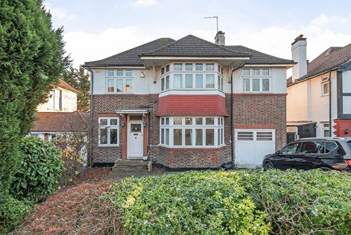 4 Bedroom Detached House For Sale In The Crossways, Wembley Park, Wembley, HA9