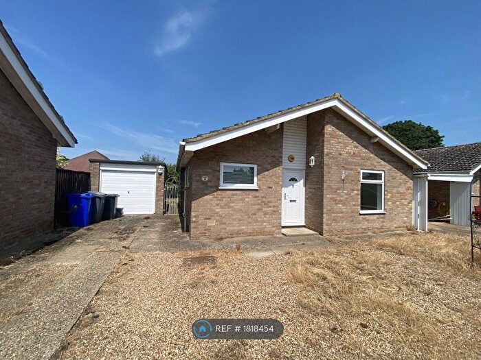 2 Bedroom Bungalow To Rent In Paddock Way, Bury St Edmunds, IP31