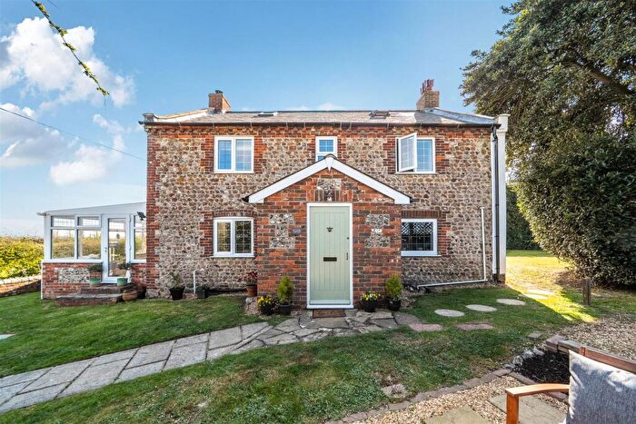 5 Bedroom Detached House For Sale In Sack Lane, Lidsey, PO22