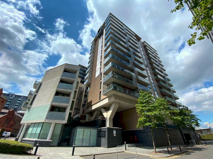2 Bedroom Apartment To Rent In Spectrum, Block, Blackfriars Road, Salford, M3