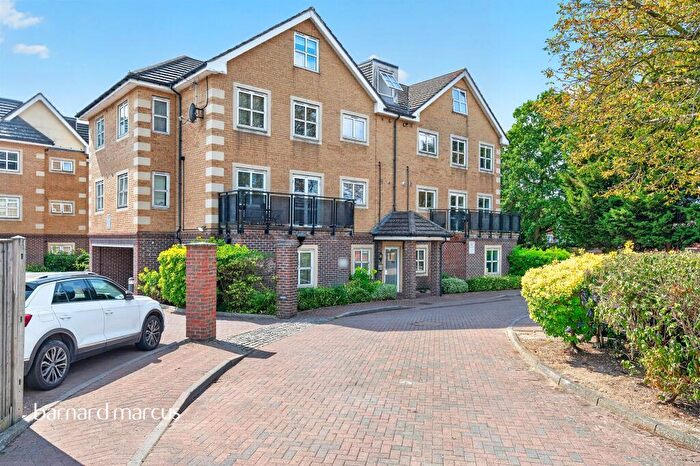 1 Bedroom Apartment For Sale In Beulah Hill, London, SE19
