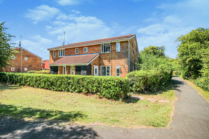 Studio To Rent In Azelin Court, Stratton St. Margaret, Swindon, SN3