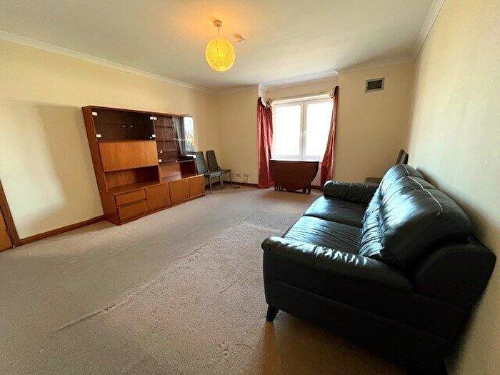 2 Bedroom Flat To Rent In Cedar Court, Ashgrove Road, Aberdeen, AB25