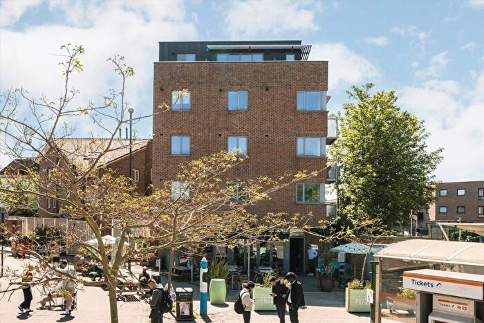 2 Bedroom Flat To Rent In Coulgate Street, Brockley, SE4