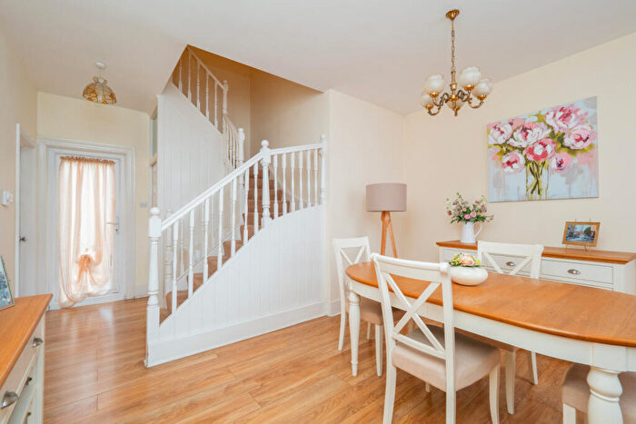 3 Bedroom Terraced House For Sale In The Square, Carshalton Village, SM5