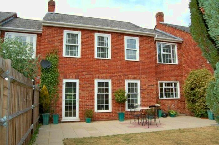 3 Bedroom Terraced House To Rent In Bentinck Close, Gerrards Cross, Buckinghamshire, SL9