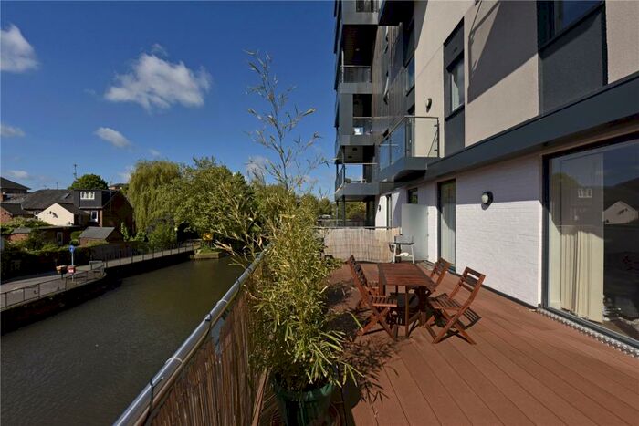 2 Bedroom Apartment To Rent In Kennet House, Kings Road, Reading, RG1