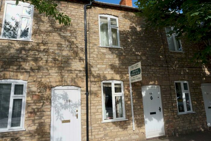 1 Bedroom Terraced House To Rent In High Street, Olney, MK46