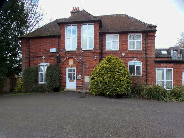 1 Bedroom Flat To Rent In Harvey Goodwin Gardens, Cambridge, CB4