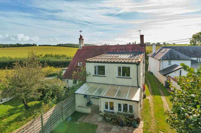 4 Bedroom Semi-Detached House For Sale In Huxham, Exeter, EX5