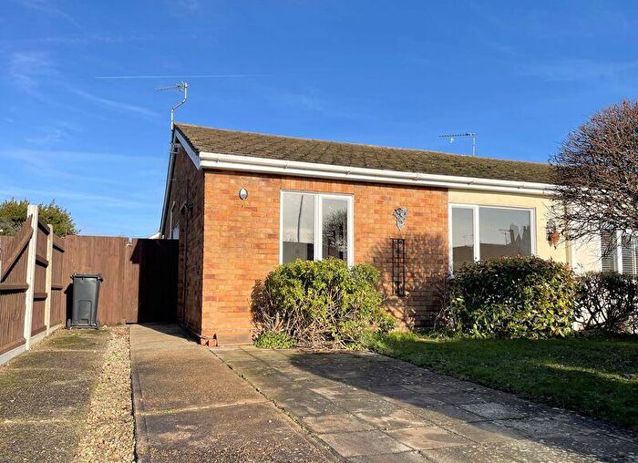 2 Bedroom Bungalow For Sale In Cinque Port Road, Brightlingsea, CO7