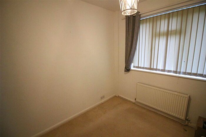 2 Bedroom Bungalow For Sale In Charterhouse Road, Orpington, BR6