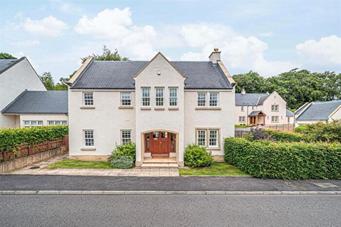 4 Bedroom Detached House For Sale In Middleton Park, Kelty, KY4