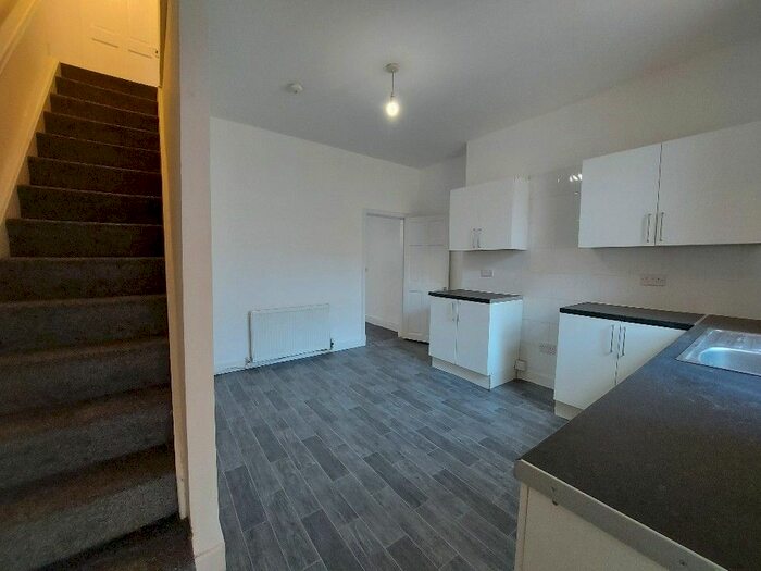 3 Bedroom Terraced House To Rent In Parkinson Street, Burnley, BB11
