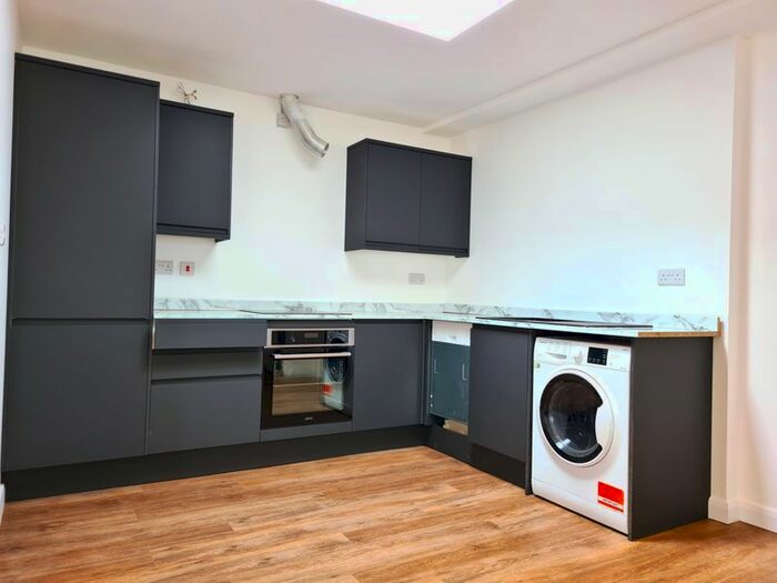 1 Bedroom Flat To Rent In Railway Terrace, Rugby, CV21