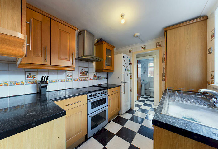 3 Bedroom Terraced House To Rent In Alfred Street, Southampton, SO14