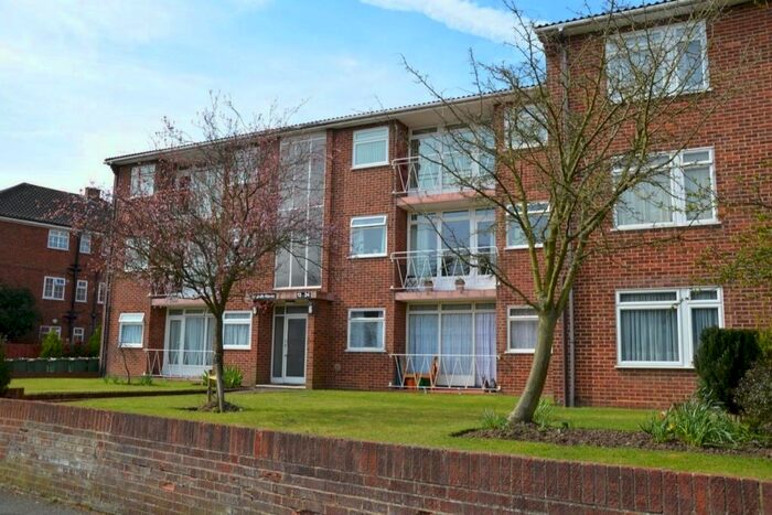 Studio To Rent In Redruth House, Grange Road, Sutton, SM2