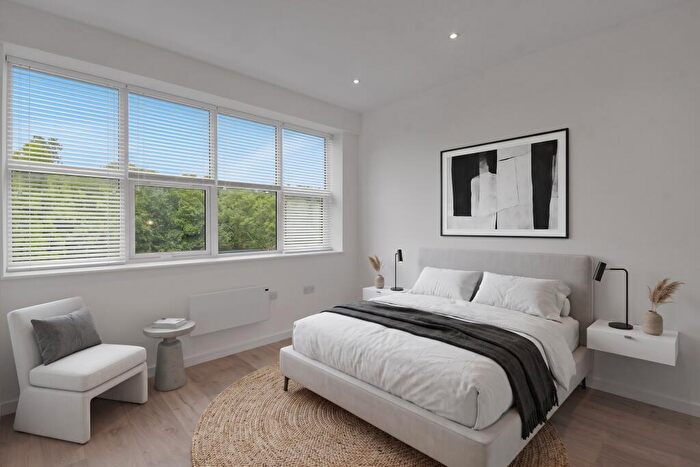1 Bedroom Flat To Rent In **Limited Offer: £. Rent Contribution - Sunrise Parkway, Milton Keynes, MK14