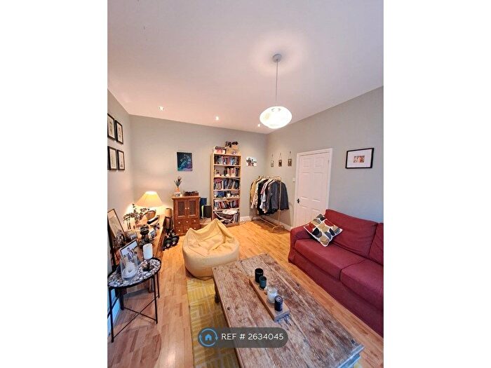 1 Bedroom Flat To Rent In Morat Street, London, SW9