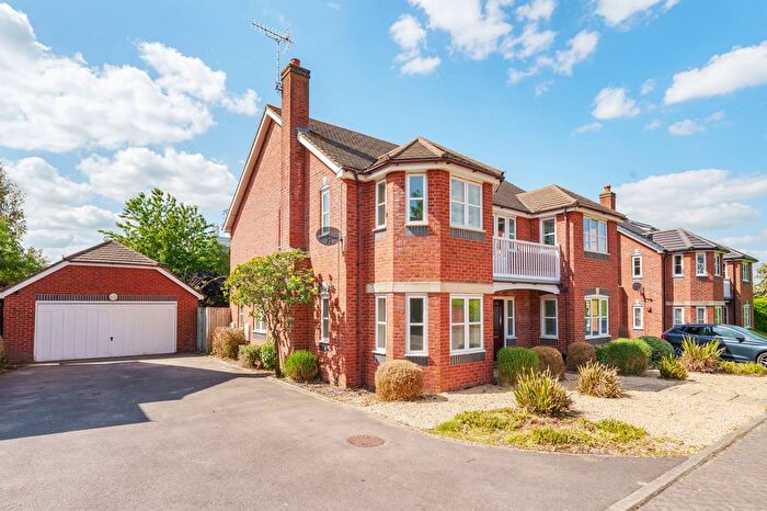 4 Bedroom Detached House To Rent In Ribston Mews, Gloucester, GL1