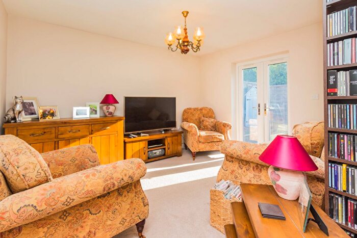 2 Bedroom Semi-Detached Bungalow For Sale In Rock Road, Finedon, NN9