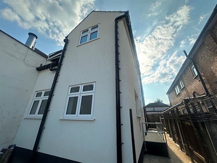 Studio To Rent In St. Albans Road, Watford, WD24